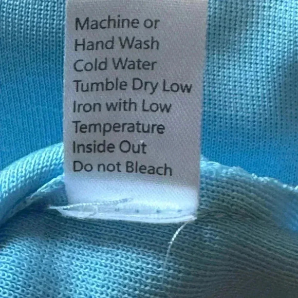 Ming Wang camisole. Matches the coat I have listed. Worn 1x. Smoke free. - Picture 4 of 5